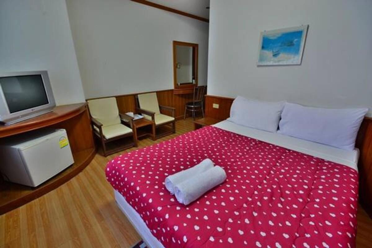 Krabi Grand Hotel Exterior photo